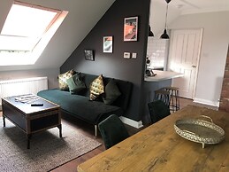 Time is Now! Beautiful Apartment in York