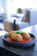 Kimpton Harper Hotel by IHG