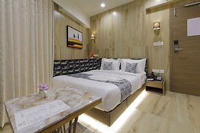 Hotel Elysian Residency