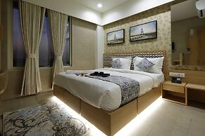 Hotel Elysian Residency