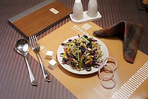 Hotel Elysian Residency