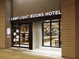 Lamp Light Books Hotel Sapporo