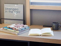 Lamp Light Books Hotel Sapporo