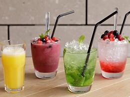 Lamp Light Books Hotel Sapporo