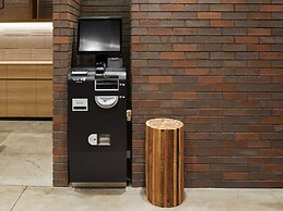 Lamp Light Books Hotel Sapporo