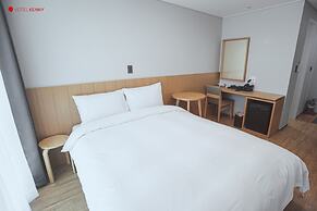Hotel Kenny Yeosu