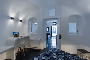 The Luna Cavern 1 Sky Blue