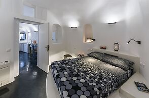 The Luna Cavern 1 Sky Blue