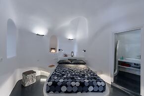 The Luna Cavern 1 Sky Blue