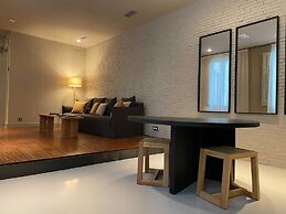 Uma Suites Pau Claris