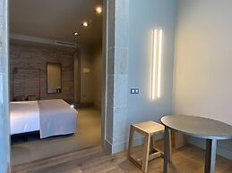 Uma Suites Pau Claris