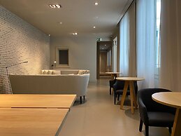 Uma Suites Pau Claris