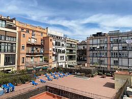 Uma Suites Pau Claris