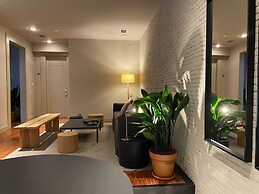 Uma Suites Pau Claris