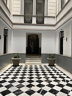 Uma Suites Pau Claris