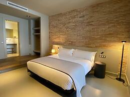 Uma Suites Pau Claris