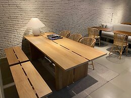 Uma Suites Pau Claris