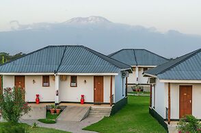 Moyoni Airport Lodge