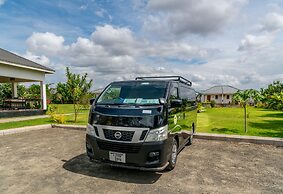 Moyoni Airport Lodge