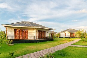 Moyoni Airport Lodge