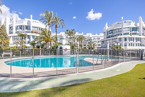Marbella Pool House Ph39 On Sea Shore