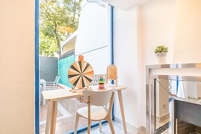 Marbella Pool House Gf44 On Sea Shore