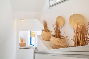 Marbella Pool House Ph77 on sea Shore