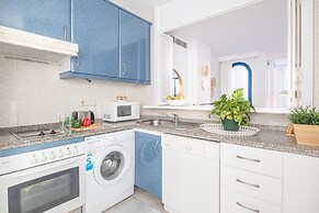 Marbella Pool House Ph24 on sea Shore