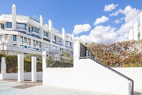 Marbella Pool House Ph24 on sea Shore