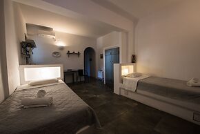 Ostria Studios & Apartments