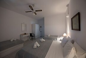 Ostria Studios & Apartments