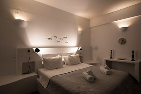 Ostria Studios & Apartments