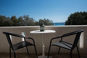 Ostria Studios & Apartments