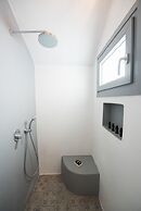 Ostria Studios & Apartments