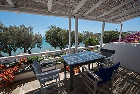 Ostria Studios & Apartments