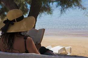 Ostria Studios & Apartments