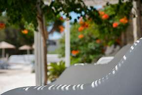 Ostria Studios & Apartments