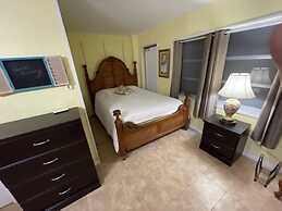 Rim Canal - Access To Fishing, Just Off Lake Okeechobee! 1 Bedroom Cot