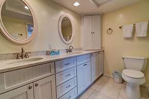 Beach Three Bedroom Villa by Redawning