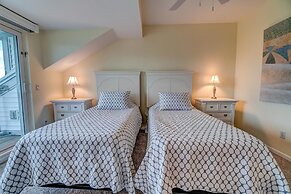 Beach Three Bedroom Villa by Redawning