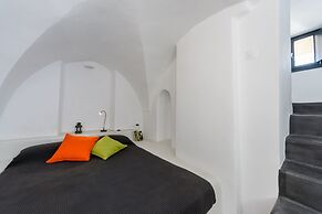 The Luna Suite with Hot Tub