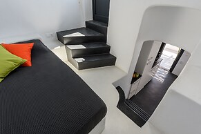 The Luna Suite with Hot Tub