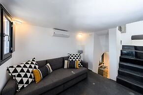 The Luna Suite with Hot Tub