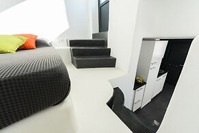 The Luna Suite with Hot Tub