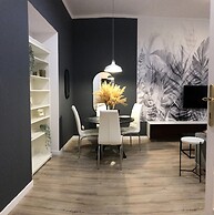 Rubinstein Apartment - LoftAffair