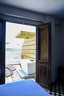 El Colonial - Adults Only