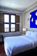 El Colonial - Adults Only