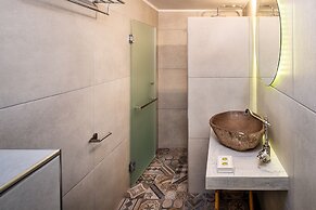 Day One Fira Mansion