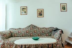 Day One Fira Mansion