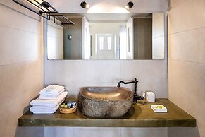 Day One Fira Mansion